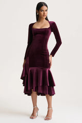 Emberlyn | Burgundy Velvet Scoop-Neck Fishtail Midi Dress