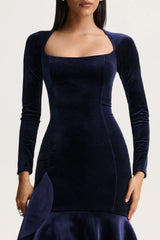 Emberlyn | Navy Velvet Scoop-Neck Fishtail Midi Dress